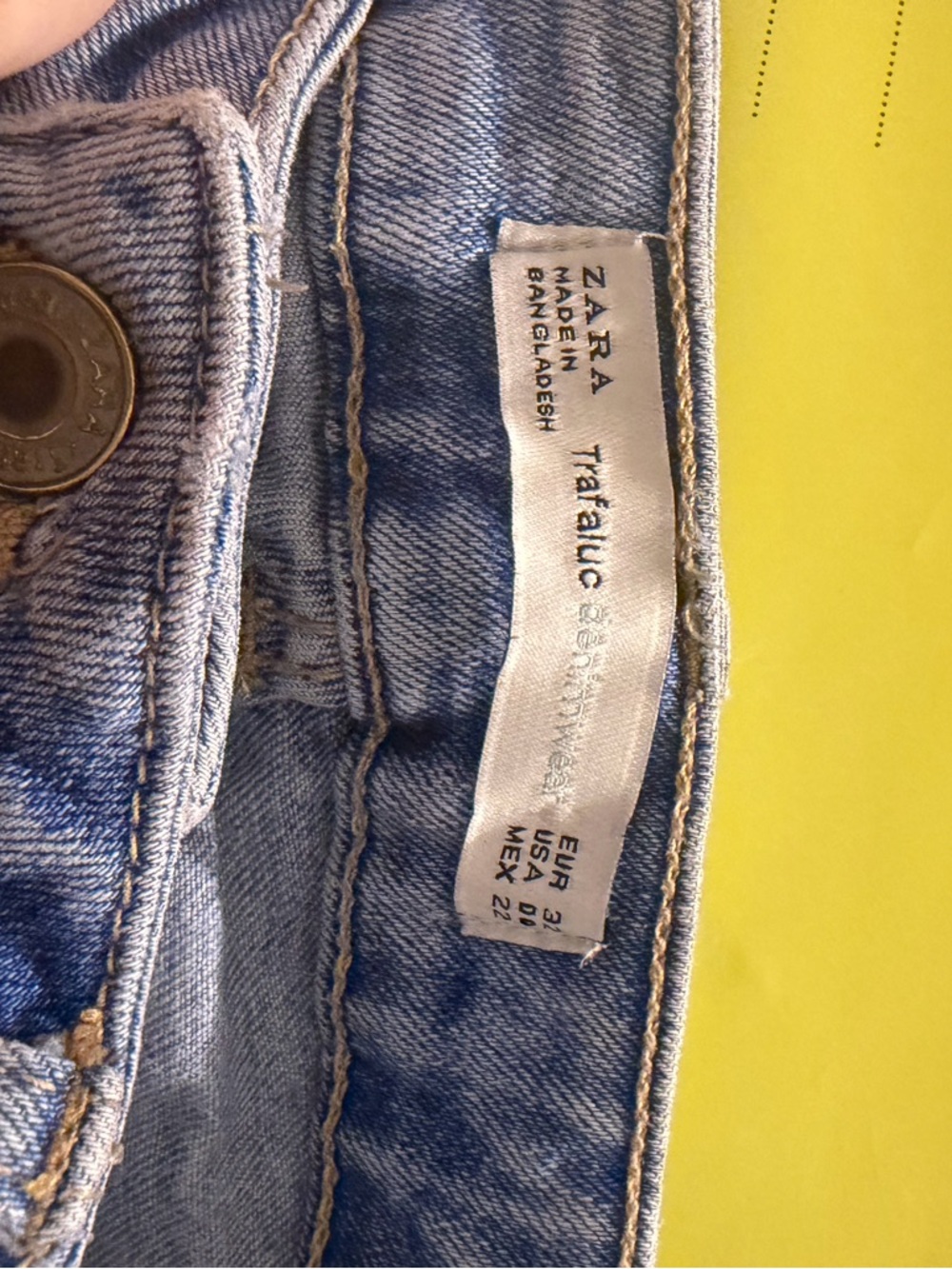 Zara Light Blue Distressed Rolled-Hem Denim Shorts - Picture 3 of 3